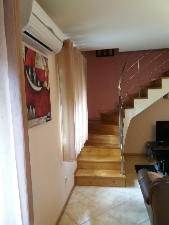 Appartamento Casa Dina Doceira Geres Esterno foto